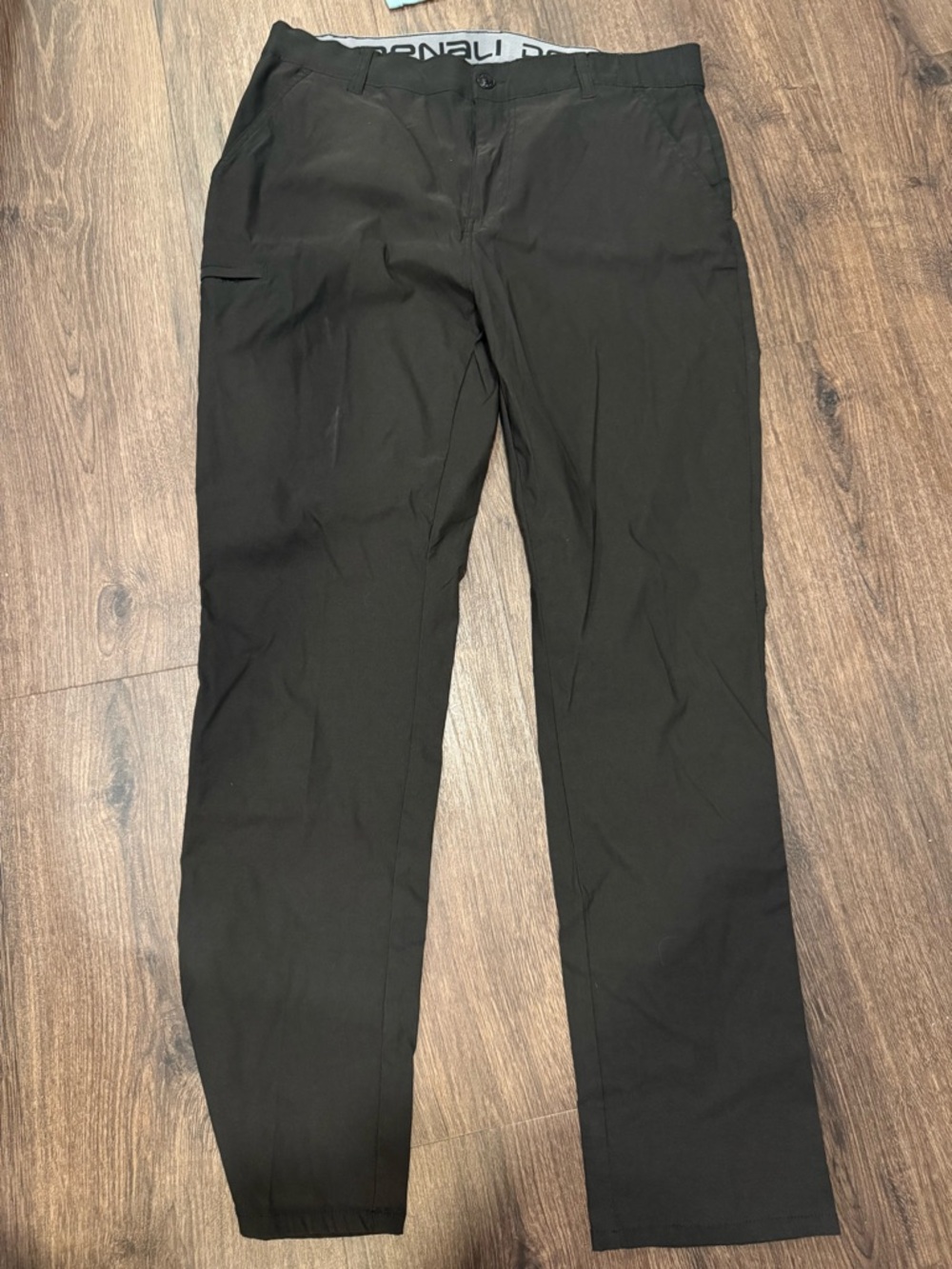 Men's Black Cargo Pants with Slim Fit - Unbranded